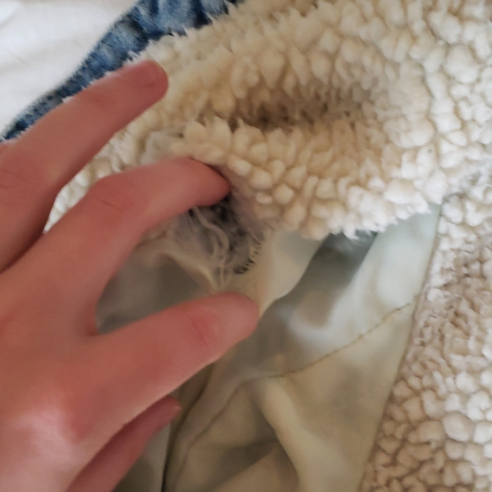 Jean jacket - Picture 3 of 5